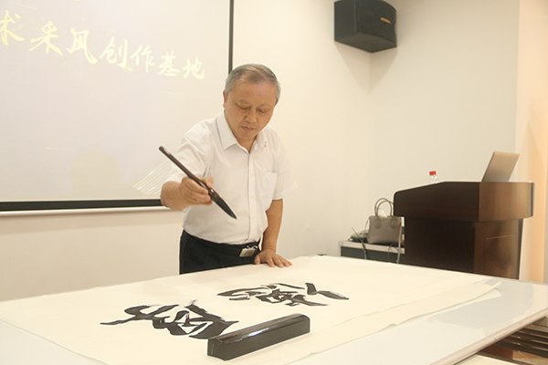新澳门大门大全