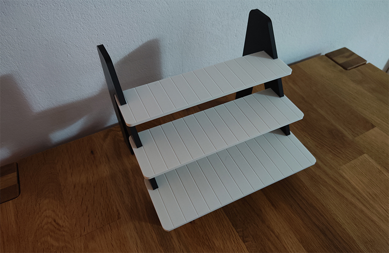 桌面版可组装置物架